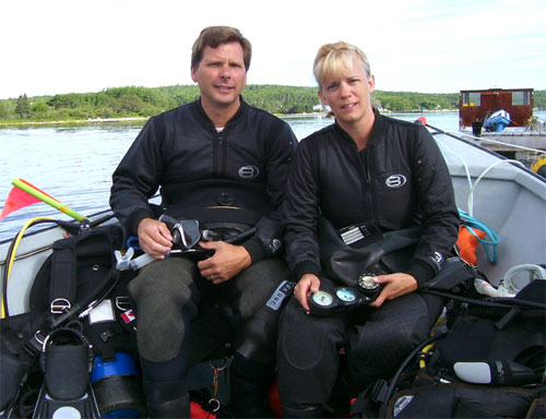 Kathy and Dave Brush wearing diving gear
